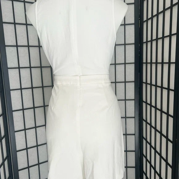 Venus Sleeveless Jumpsuit - Picture 4 of 4